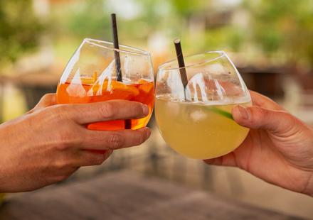 Borrel & Bites