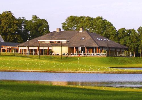 paviljoen.jpg