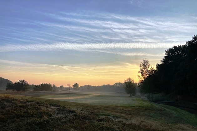 2022-09-04-ck-strokeplay-3.jpg