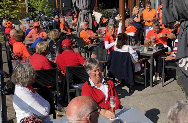 Vlaggetjesdag - terras